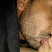 Cant resist my lips to kiss her...