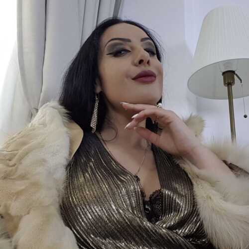 MistressAngie223