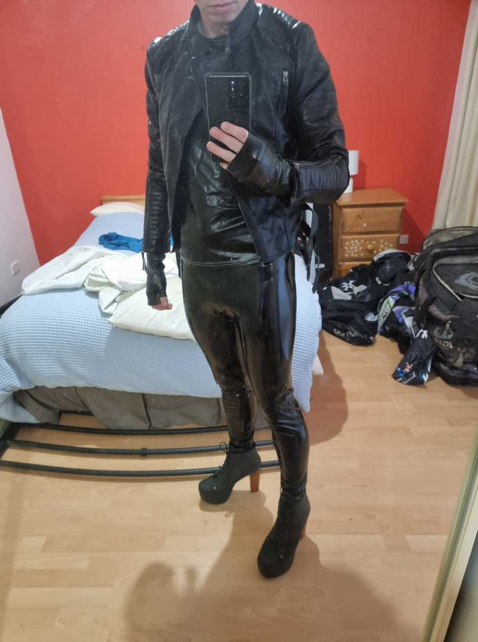 i like leather
