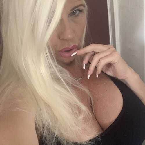 Blondymistress