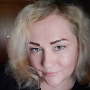 Dating profile image