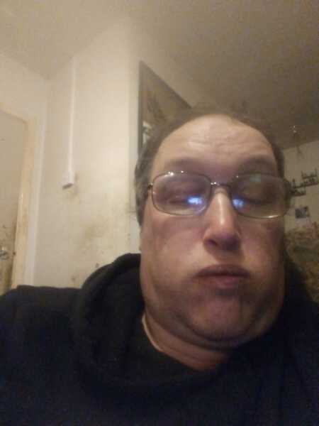 briantho861 profile photo