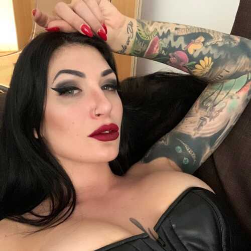 mistresszonia69