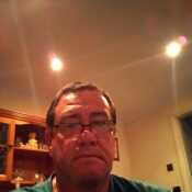 Married guy looking for ladies or couples over 40 casual discreet meets 