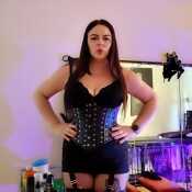 Mistressviolet77