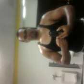 a better pic of me at gym