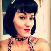 bettie_la_rouge