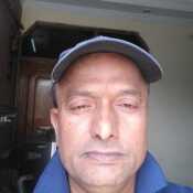 Hey I am ravi graduate v shaped bachelor and all alone from Delhi India I am please t loving satisfy