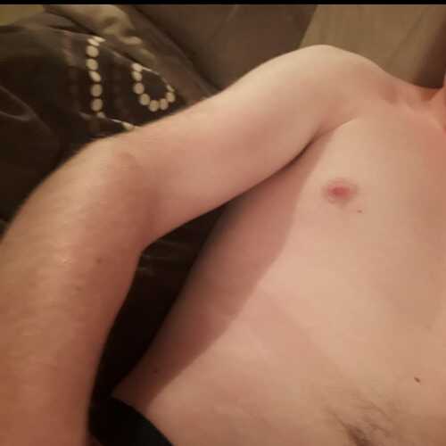 Hornystud98