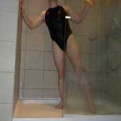 Hydrasuit Shower