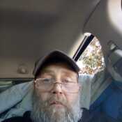 I'm bicurise man looking for a Big cock Henderson NC Apt