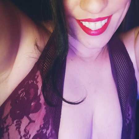 NZMistressV profile photo