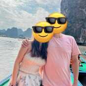 We are asia couple travelling around the world and would like to meet other swingers.