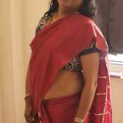 saree in navel