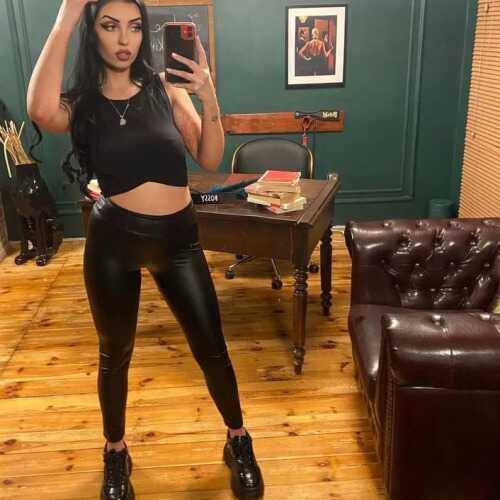 Mistressjenny01